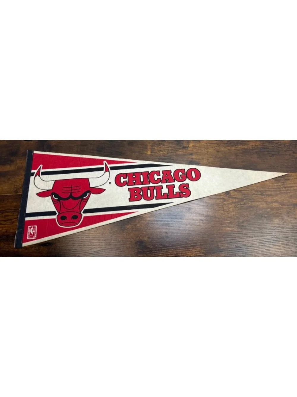 Vintage Chicago Bulls NBA Licensed Felt Pennant Classic Bull Logo 30 inches